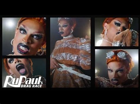 Portrait of a Queen Yvie Oddly .